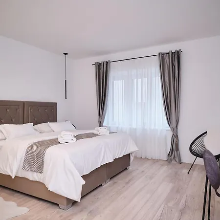Apartment Lamer Luxus Von Litto *